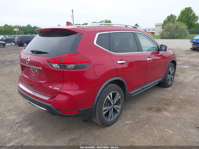 JN8AT2MV6HW273762 Nissan Rogue Sl
