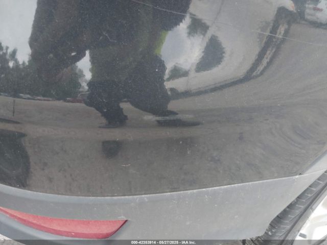 1FMCU0JX1EUA44226 Ford Escape Titanium