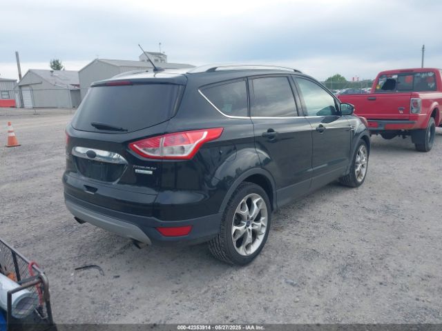 1FMCU0JX1EUA44226 Ford Escape Titanium