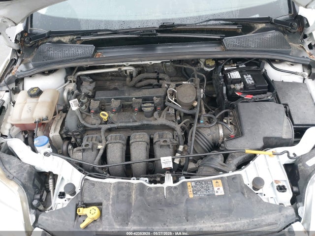 1FADP3F27EL284245 Ford FOCUS SE
