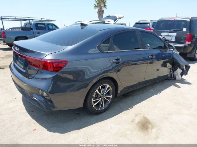 3KPF24AD8PE552702 KIA mpi nu