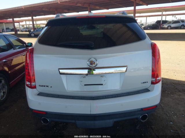 3GYFNEE36FS572777 Cadillac Srx Luxury Collection