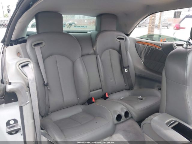 2007 MERCEDES-BENZ CLK 550 WDBTK72F87T076297 Photo 7