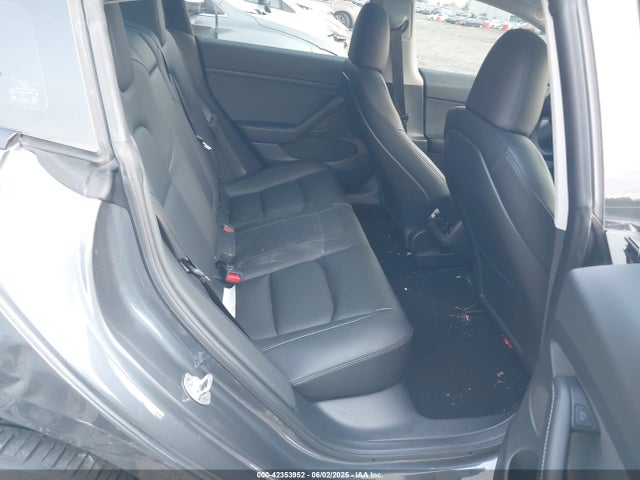 2023 TESLA MODEL 3 5YJ3E1EC5PF675944 Photo 7