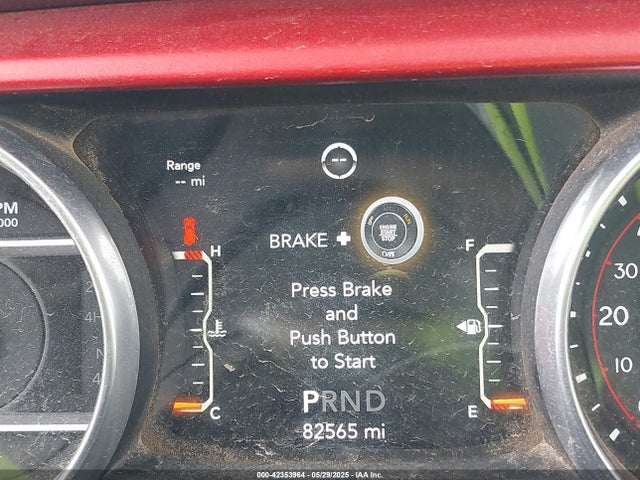 1C4HJXFG4JW126387 Jeep 2018