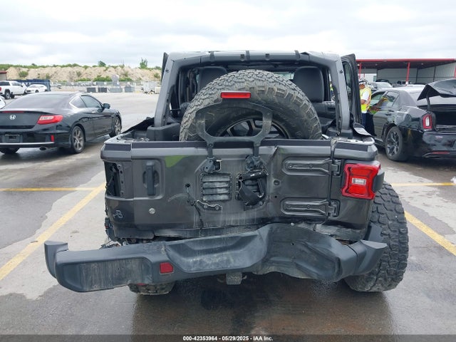1C4HJXFG4JW126387 Jeep 2018