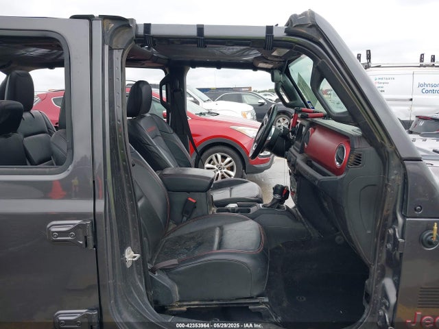 1C4HJXFG4JW126387 Jeep 2018