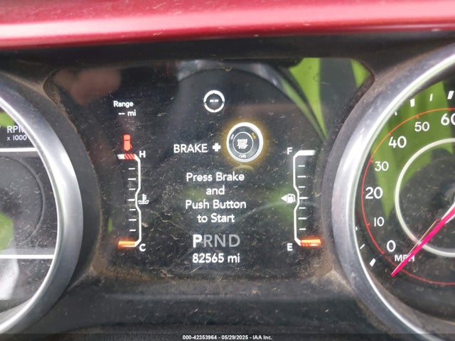 1C4HJXFG4JW126387 Jeep 2018