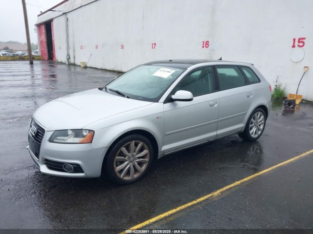 2011 AUDI A3 WAUBEAFMXBA149181 Photo 1