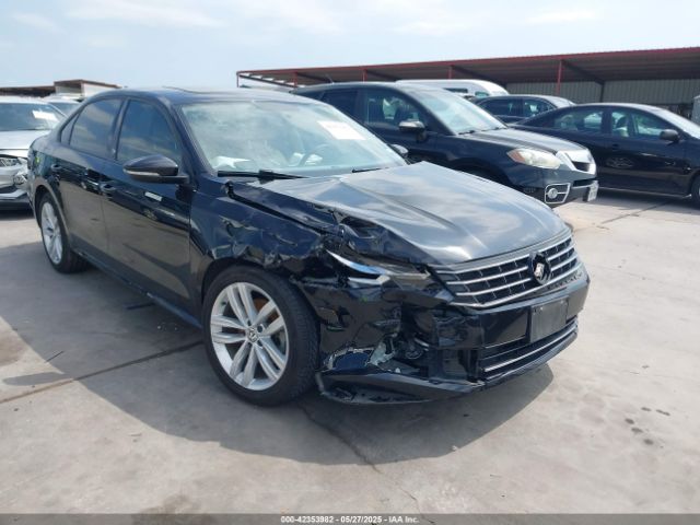 2019 VOLKSWAGEN PASSAT 1VWLA7A30KC013101
