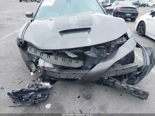 2C3CDXCT7KH591513 Dodge 2019