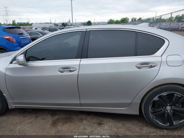 JH4KC1F91FC001000 Acura RLX