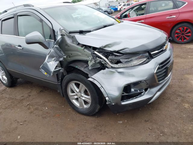 KL7CJPSB9KB901017 Chevrolet Trax Lt