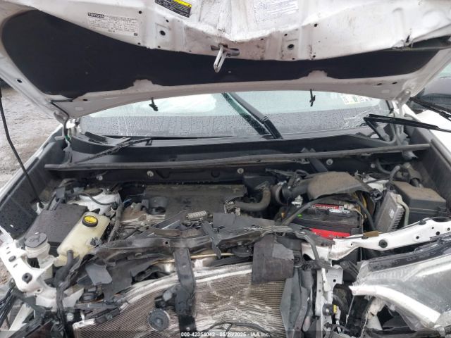 2018 TOYOTA RAV4 2T3BFREV7JW851015 Photo 9