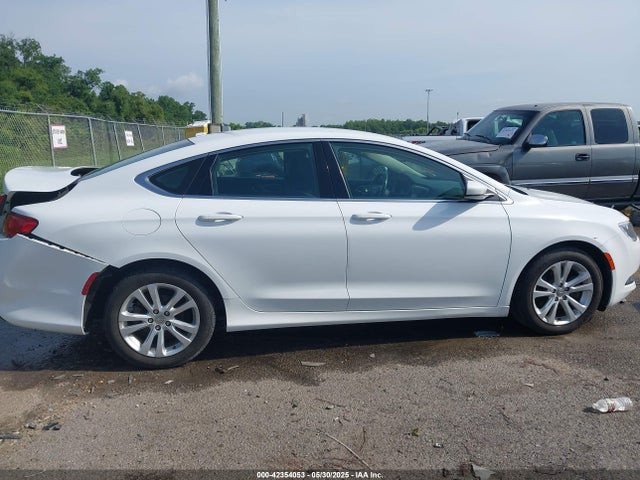 Chrysler 200 Limited 2016 1C3CCCAB6GN152517 Image 13