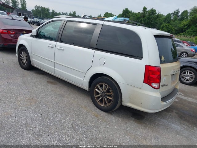 2C4RDGCG2ER181905 Dodge Grand Caravan Sxt
