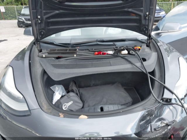 5YJ3E1EA0JF155558 Tesla Model 3 Long Range/mid Range