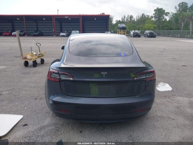 5YJ3E1EA0JF155558 Tesla Model 3 Long Range/mid Range