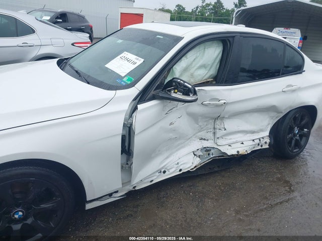 BMW 320i 2014 WBA3C3G58ENS70267 Image 6