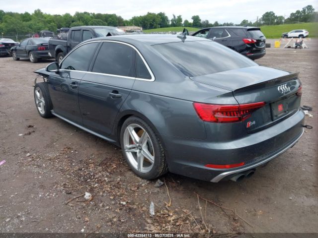 2018 AUDI S4 WAUC4AF46JA001342 Photo 2