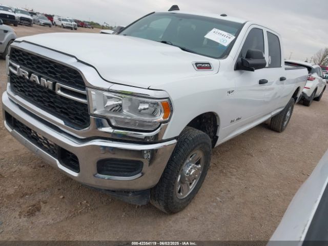 3C6UR5HJXNG203649 RAM 2500 Tradesman  4x4 8' Box