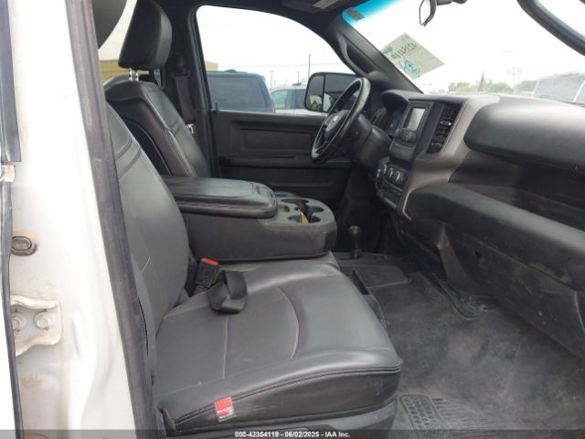 3C6UR5HJXNG203649 RAM 2500 Tradesman  4x4 8' Box
