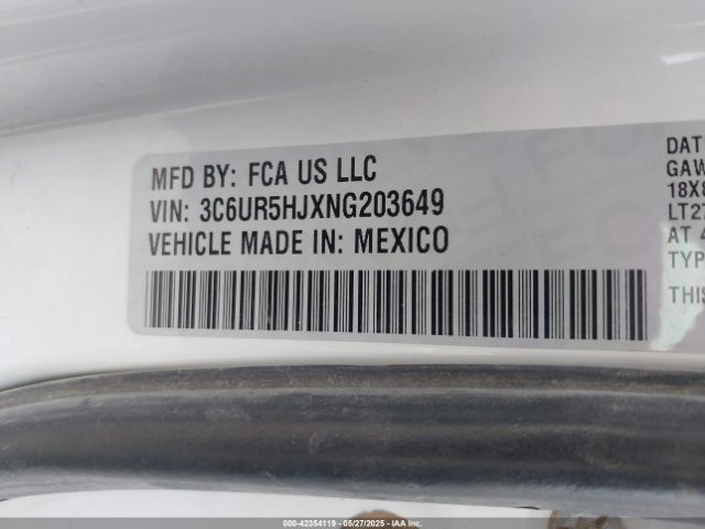 3C6UR5HJXNG203649 RAM 2500 Tradesman  4x4 8' Box