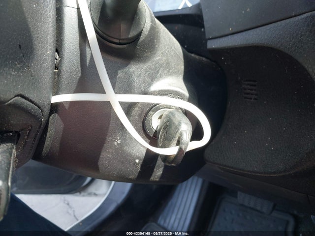 2T1BURHE0GC715376 Toyota COROLLA LE
