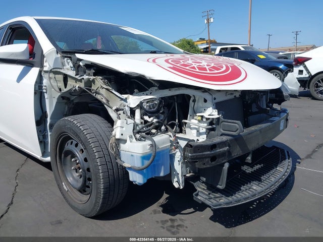 2T1BURHE0GC715376 Toyota COROLLA LE