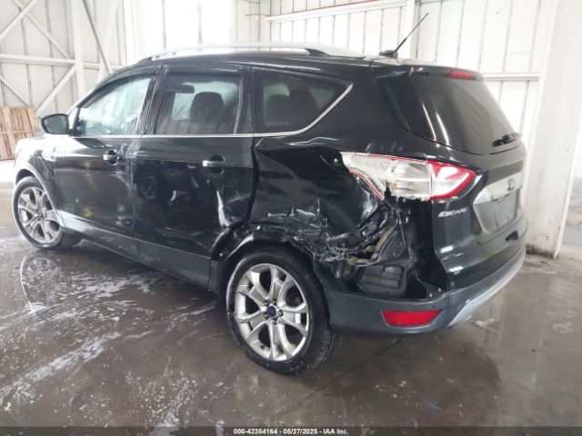 1FMCU0J93FUC55513 Ford Escape Titanium