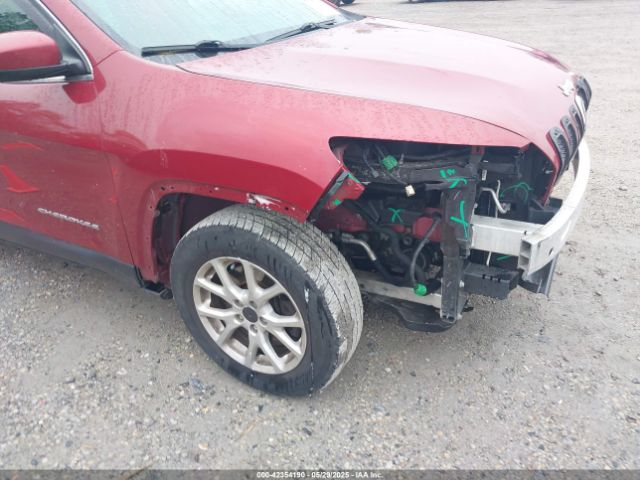 1C4PJMCB4GW206011 Jeep Cherokee Latitude