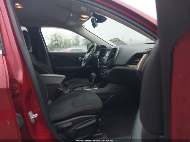 1C4PJMCB4GW206011 Jeep Cherokee Latitude