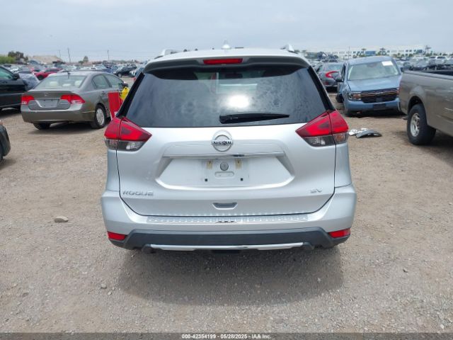 5N1AT2MT5HC878038 Nissan ROGUE SV