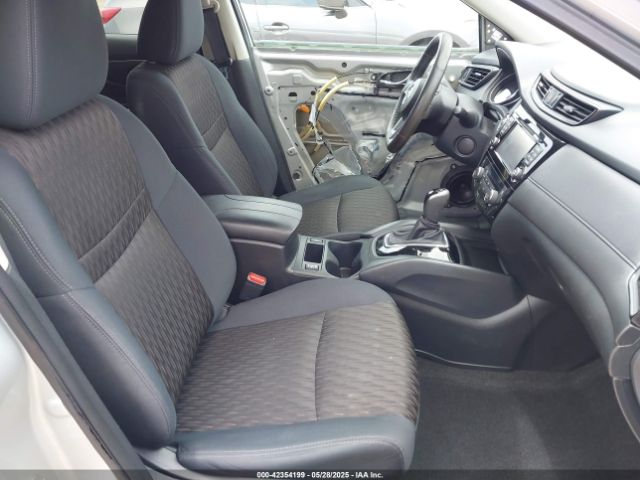 5N1AT2MT5HC878038 Nissan ROGUE SV
