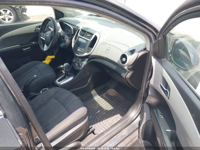 1G1JD5SH6H4125266 Chevrolet Sonic Lt Auto