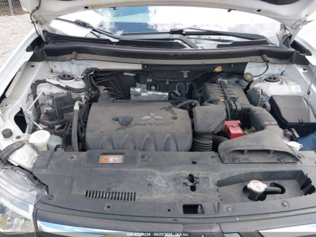 2014 MITSUBISHI OUTLANDER JA4AZ3A30EZ003367 Photo 9