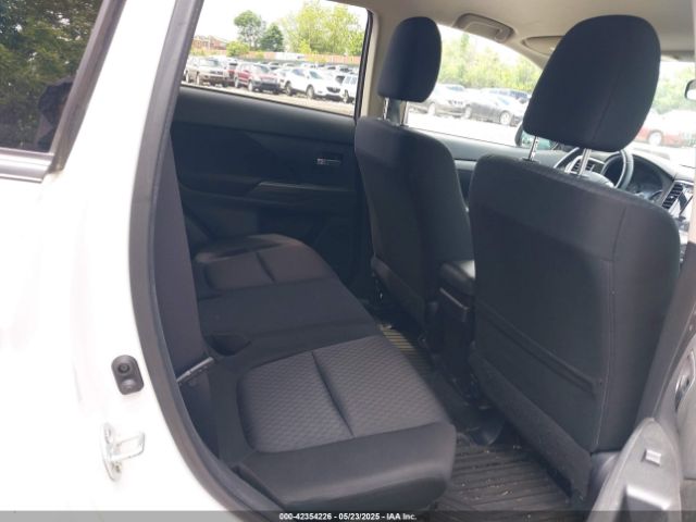 2014 MITSUBISHI OUTLANDER JA4AZ3A30EZ003367 Photo 7