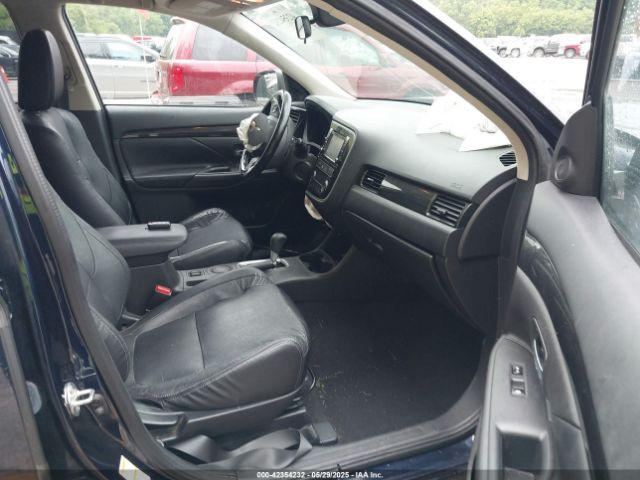 2016 MITSUBISHI OUTLANDER JA4AD3A37GZ037372 Photo 4