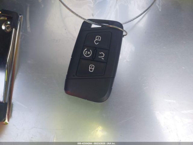 3VV3B7AX3NM016534 Volkswagen Tiguan 2.0t Se