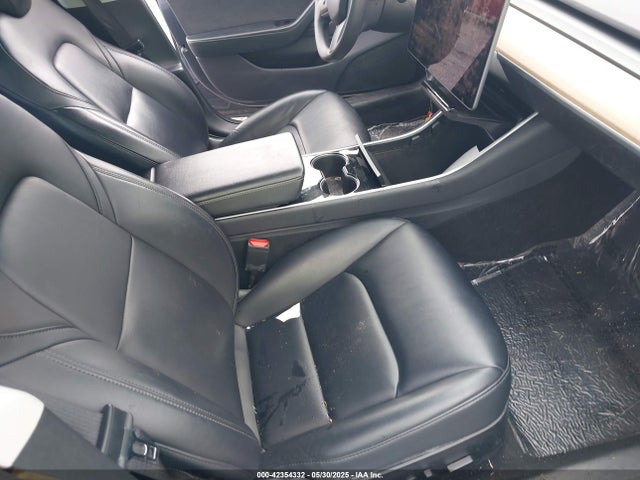 2020 TESLA MODEL 3 5YJ3E1EB2LF588925 Photo 4