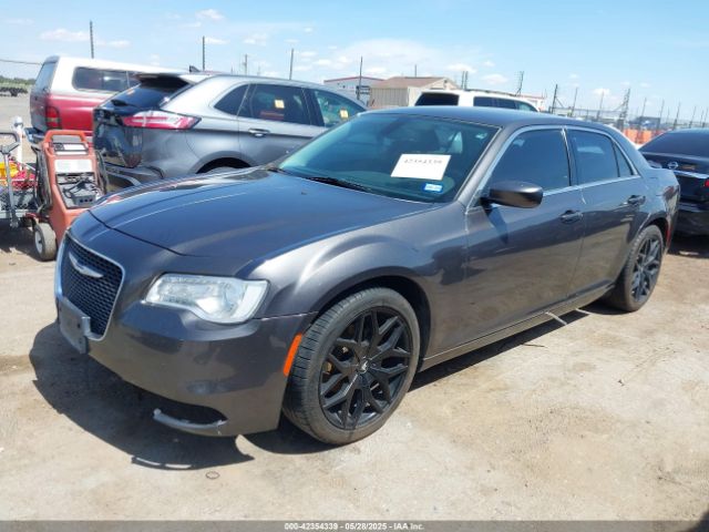 2017 CHRYSLER 300 2C3CCAAG9HH538701 Photo 1