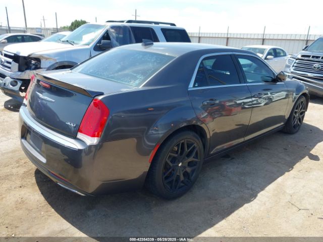 2017 CHRYSLER 300 2C3CCAAG9HH538701 Photo 3