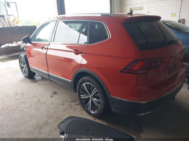 2019 VOLKSWAGEN TIGUAN 3VV2B7AX9KM112949 Photo 2