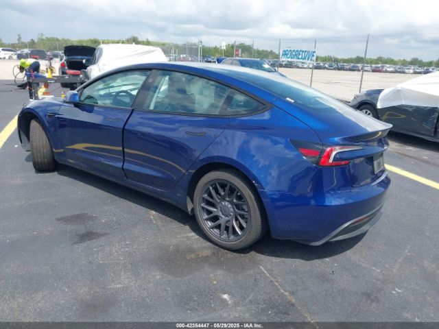 2024 TESLA MODEL 3 5YJ3E1EA1RF744291 Photo 2