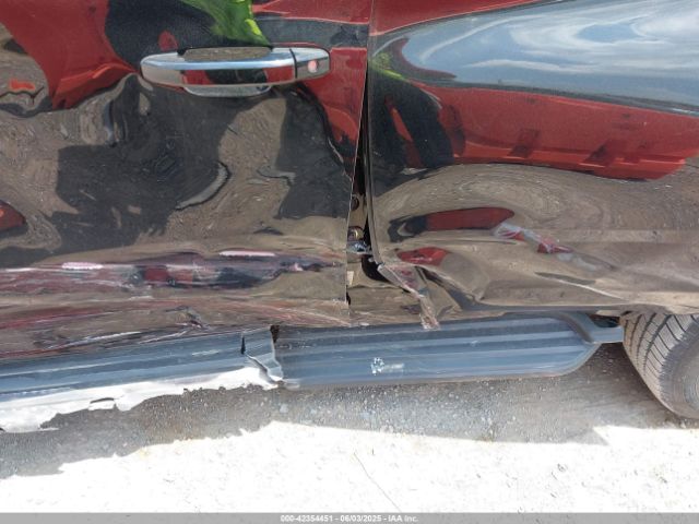 1GNSKBKC5KR388869 Chevrolet Tahoe Lt