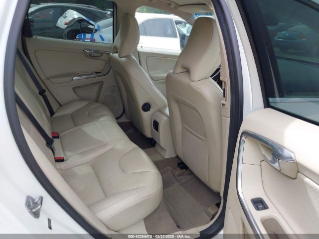2014 VOLVO XC60 YV4952DL6E2510029 Photo 7