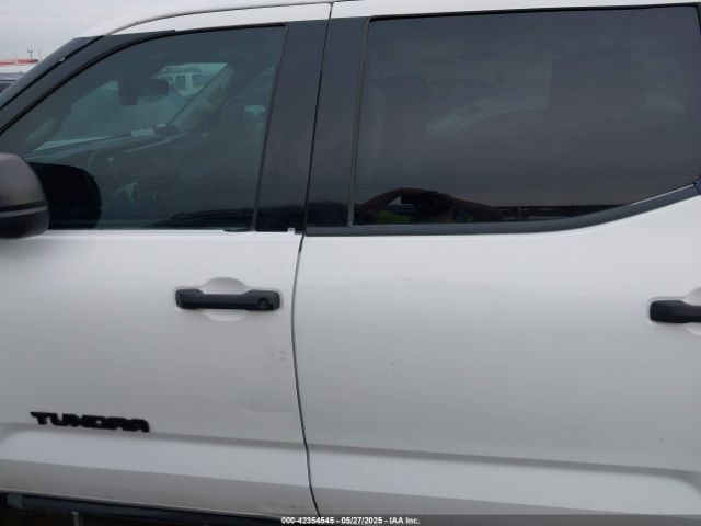 5TFLA5DB0PX077679 Toyota Tundra Sr5