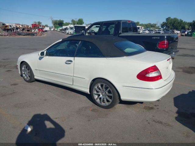 2008 MERCEDES-BENZ CLK 350 WDBTK56FX8F253835 Photo 2