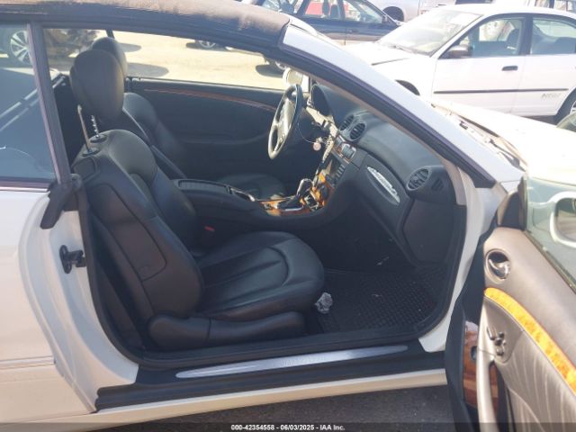 2008 MERCEDES-BENZ CLK 350 WDBTK56FX8F253835 Photo 4
