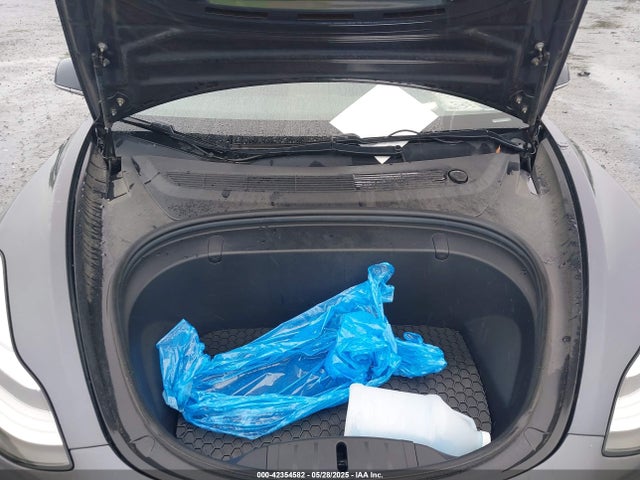 2019 TESLA MODEL 3 5YJ3E1EA1KF327100 Photo 9